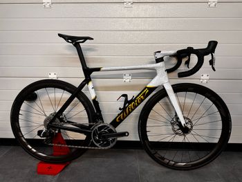 Used Wilier Filante SLR SRAM RED AXS DISC 2x12 2023 2023 Road & Gravel