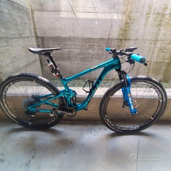 Used Giant Custom SRAM X01 2021 MTB