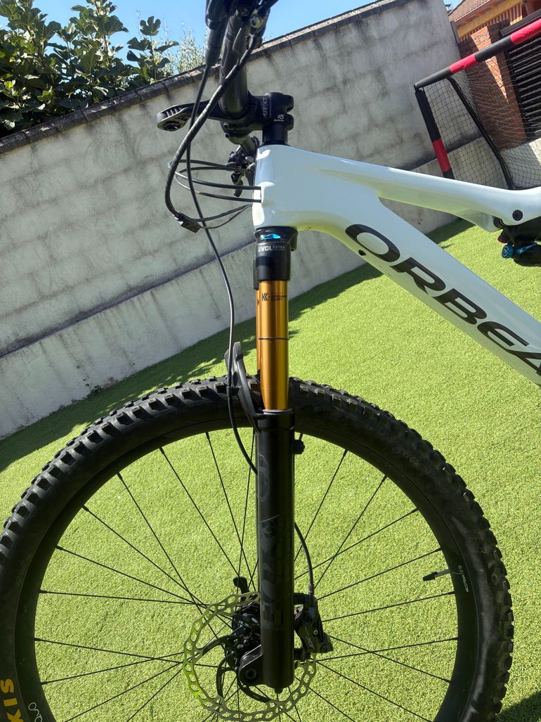 Brugt Orbea RISE M10 2023 2023 Mountainbike — billede 4 af 8