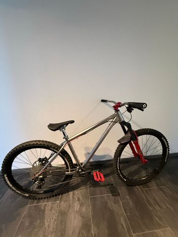 Used ArteBici Custom SRAM GX 2020 Mountainbike, Light Gray — image 2 of 9