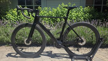 Gebrauchtes Giant Propel Advanced 1 2025 2025 Road & Gravel, Schwarz — Bild 1 von 17