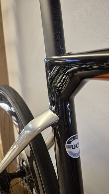 Used Wilier Filante Frameset 2023 Road & Gravel, Black — image 9 of 15