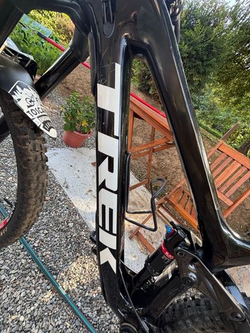 Použité Trek Slash 9.7 2020 2020 Mountainbike — obrázek 2 z 16