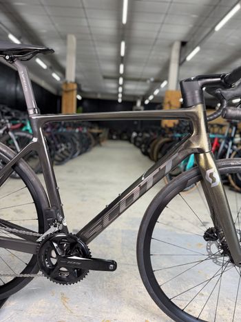 Brugt Scott Addict RC 40 2023 2023 Road & Gravel — billede 12 af 24