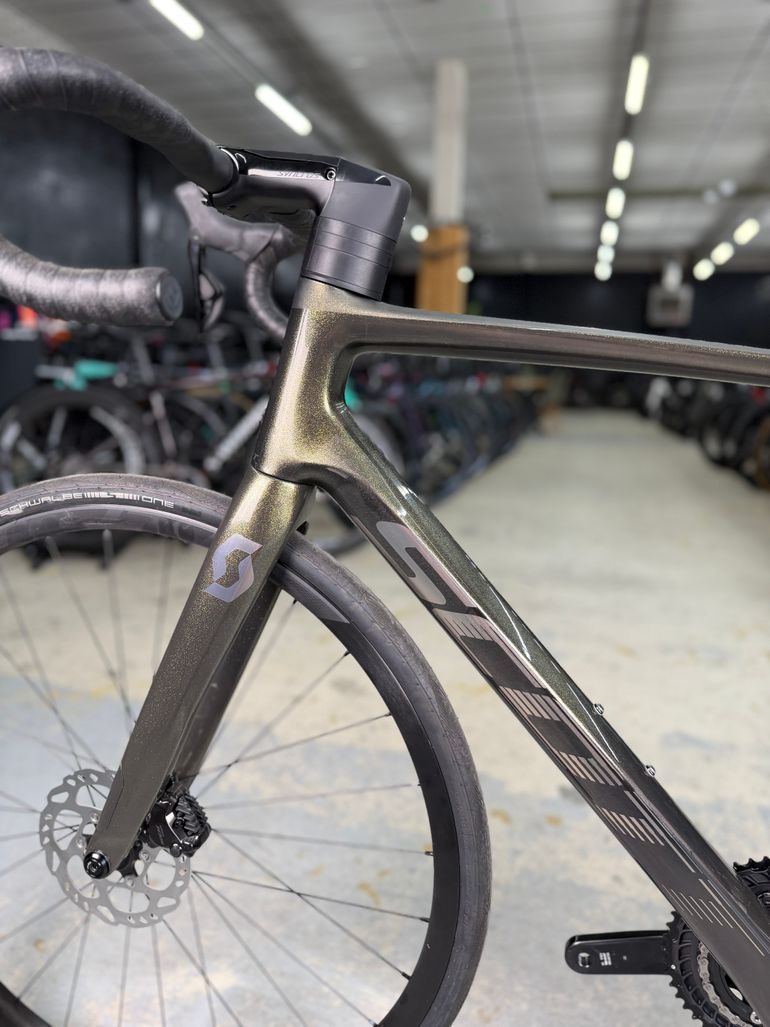 Brugt Scott Addict RC 40 2023 2023 Road & Gravel — billede 23 af 24
