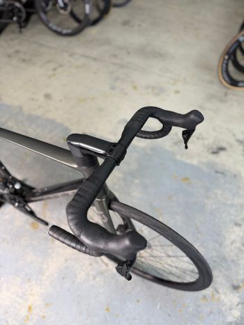 Brugt Scott Addict RC 40 2023 2023 Road & Gravel — billede 7 af 24