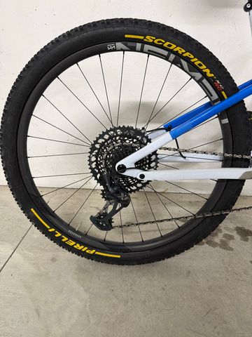 Brugt CUBE AMS ZERO99 C:68X SL 29 2024 2024 Mountainbike — billede 6 af 6