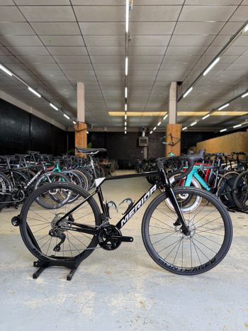 Merida SCULTURA 6000 Di2 2024 2024 Road & Gravel d'occasion