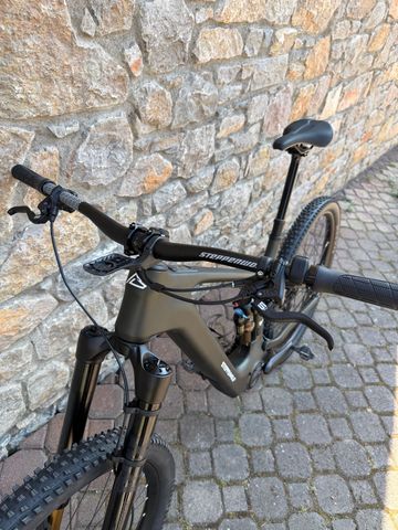 Używany Steppenwolf Custom SRAM GX Eagle AXS 2026 Mountainbike — zdjęcie 4 z 9