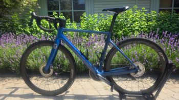 Scott Addict RC 15 2020 2020 Road & Gravel d'occasion