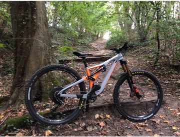 Brugt Orbea RALLON M10 2021 2021 Mountainbike — billede 2 af 5