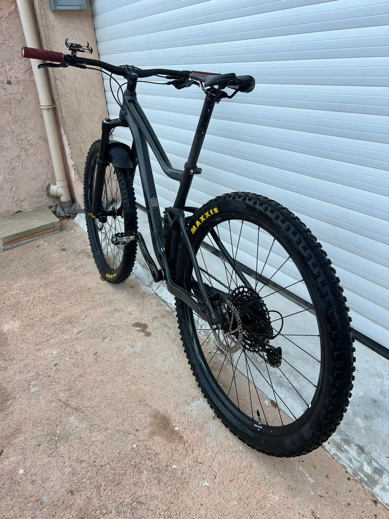 Giant Stance 29 2 2020 2020 Mountainbike usato, Nero — immagine 3 di 5