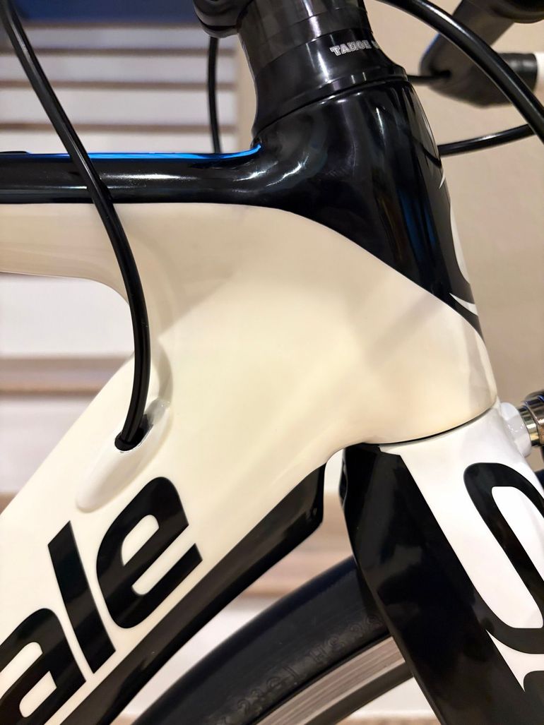 Used Cannondale Slice Shimano 105 2011 Road & Gravel, White — image 9 of 21