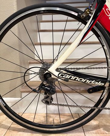 Used Cannondale Slice Shimano 105 2011 Road & Gravel, White — image 14 of 21