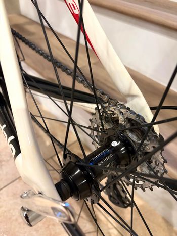 Used Cannondale Slice Shimano 105 2011 Road & Gravel, White — image 17 of 21