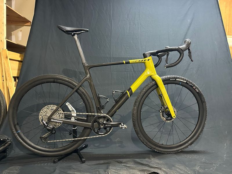 Used Scott Addict Gravel Tuned 2024 2024 Road & Gravel