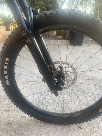 Used Giant Custom SRAM GX Eagle AXS 2019 Mountainbike, Green — image 3 of 10