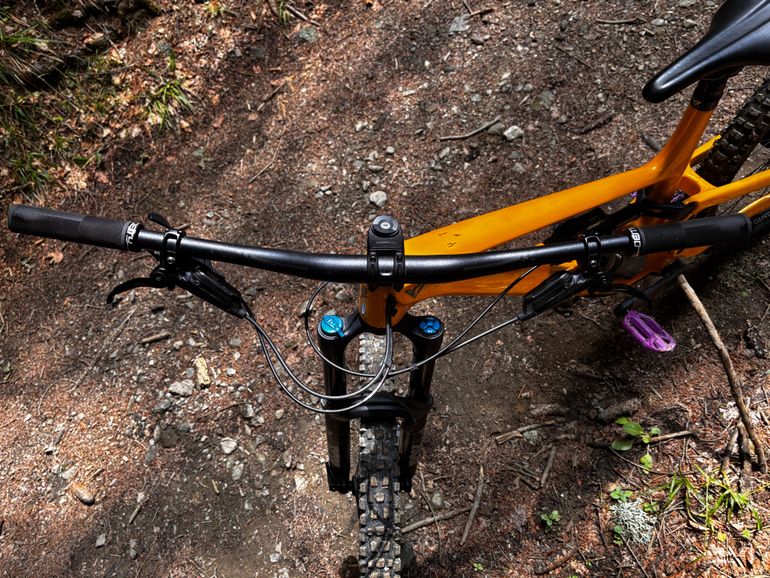 Używany YT Industries Capra CORE 3 MX 2024 2024 Mountainbike — zdjęcie 3 z 10