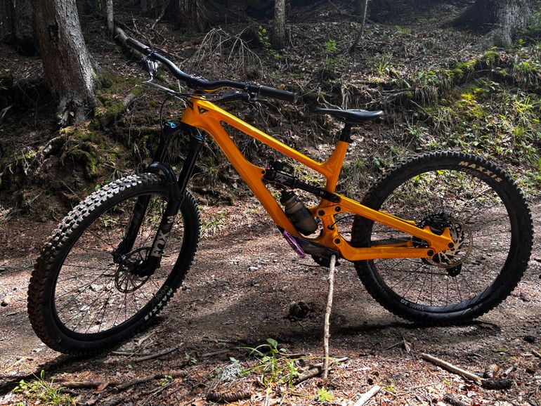 Używany YT Industries Capra CORE 3 MX 2024 2024 Mountainbike — zdjęcie 2 z 10