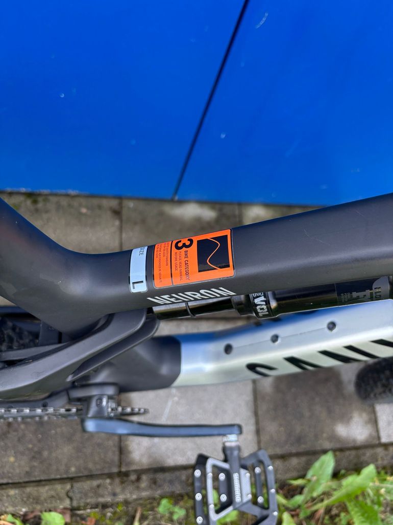 Used Canyon Neuron Shimano SLX 2024 Mountainbike, Light Gray, 29 — image 8 of 20