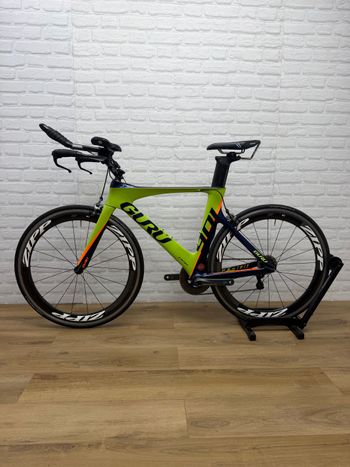 Used Guru CR.901 Ultegra Di2 2015 2015 Road & Gravel