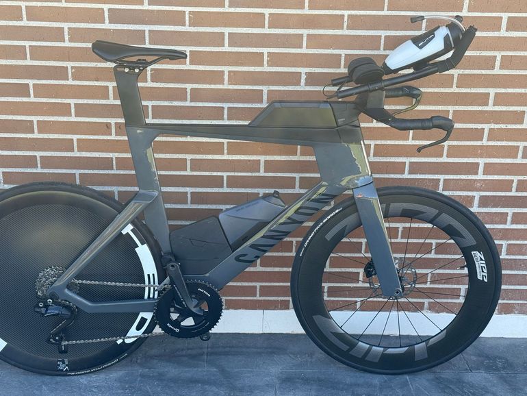 Brugt Canyon Speedmax CF 7 Di2 2025 2025 Road & Gravel — billede 3 af 4