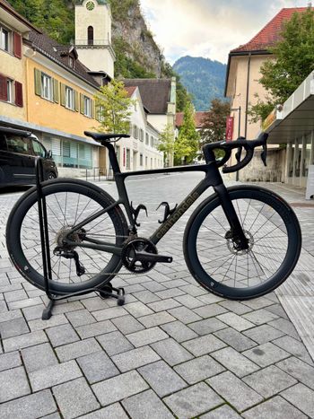 Použité Cannondale SuperSix EVO Hi-MOD 2 2024 2024 Road & Gravel