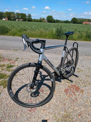 Tweedehands Stevens Camino Pro 2024 2024 Road & Gravel