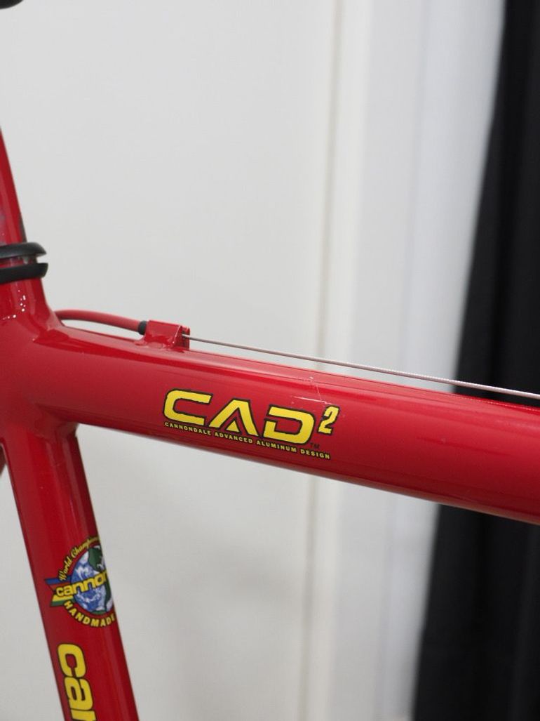 Used Cannondale Custom Shimano 105 2000 Road & Gravel, Red — image 6 of 17