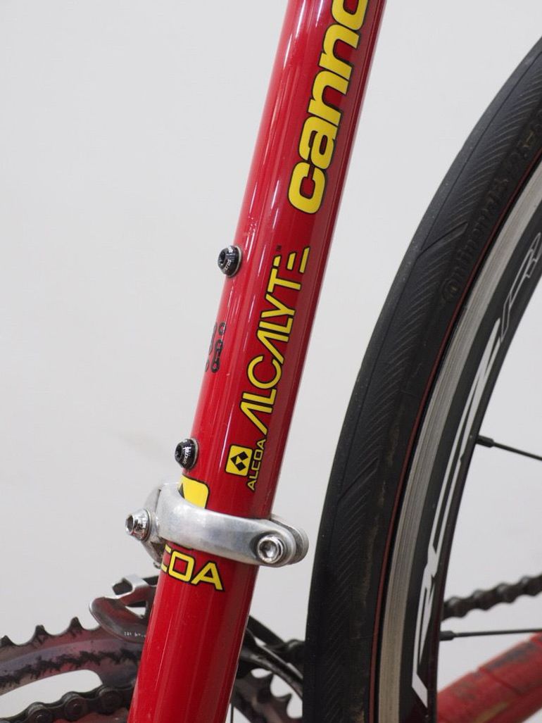 Used Cannondale Custom Shimano 105 2000 Road & Gravel, Red — image 9 of 17