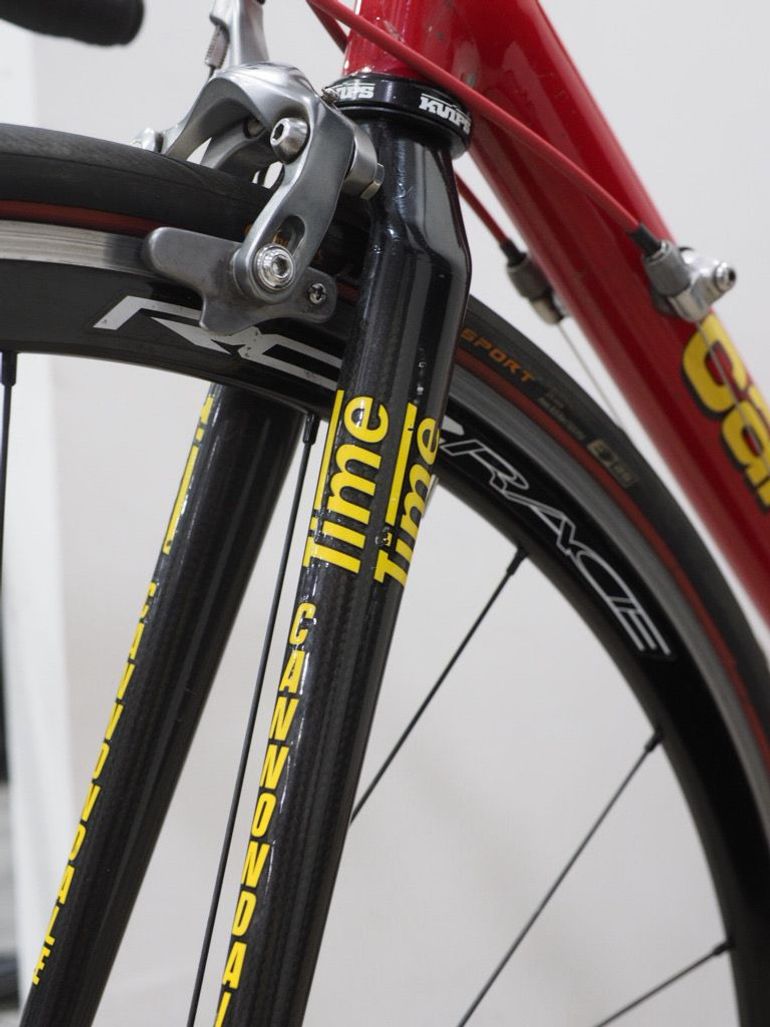 Used Cannondale Custom Shimano 105 2000 Road & Gravel, Red — image 13 of 17