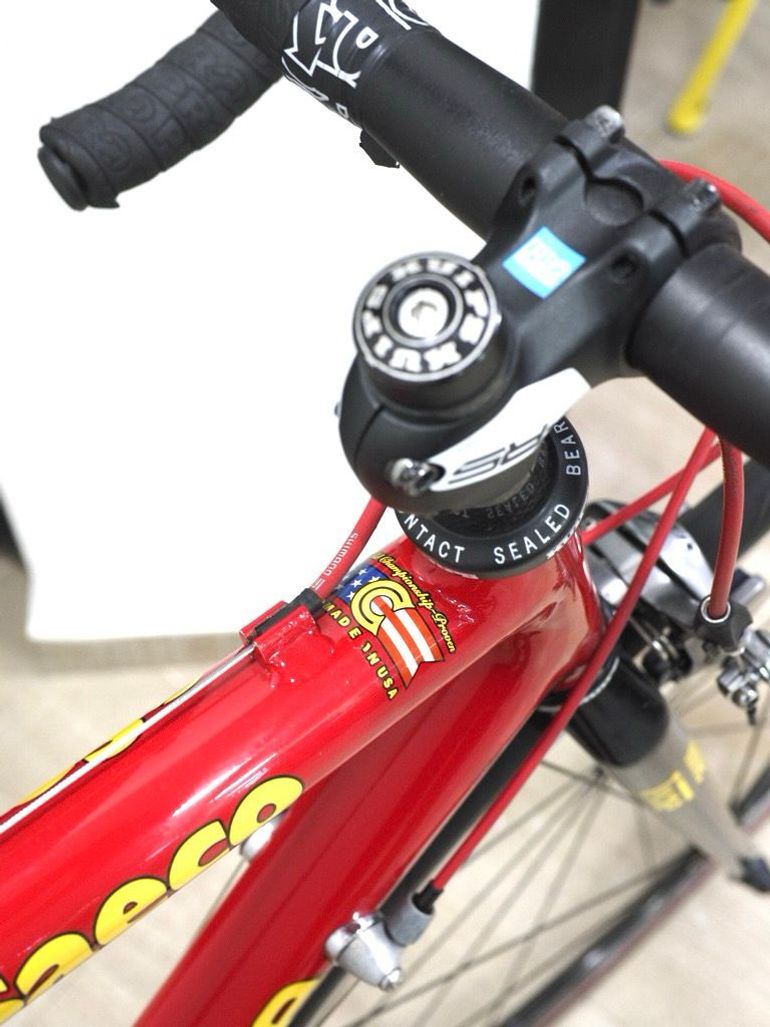 Used Cannondale Custom Shimano 105 2000 Road & Gravel, Red — image 5 of 17