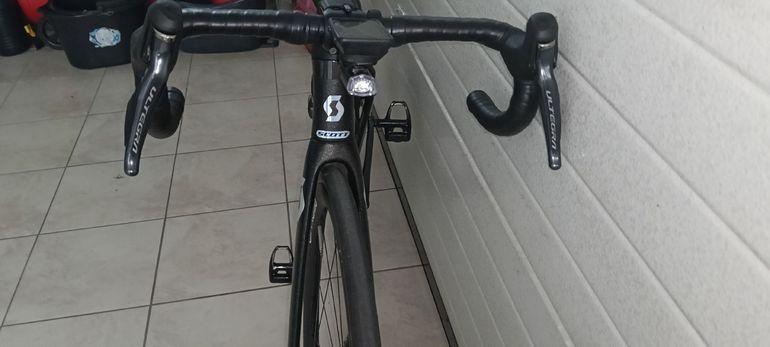 Brugt Scott Addict RC 15 carbon 2021 Frameset 2021 Road & Gravel — billede 4 af 4