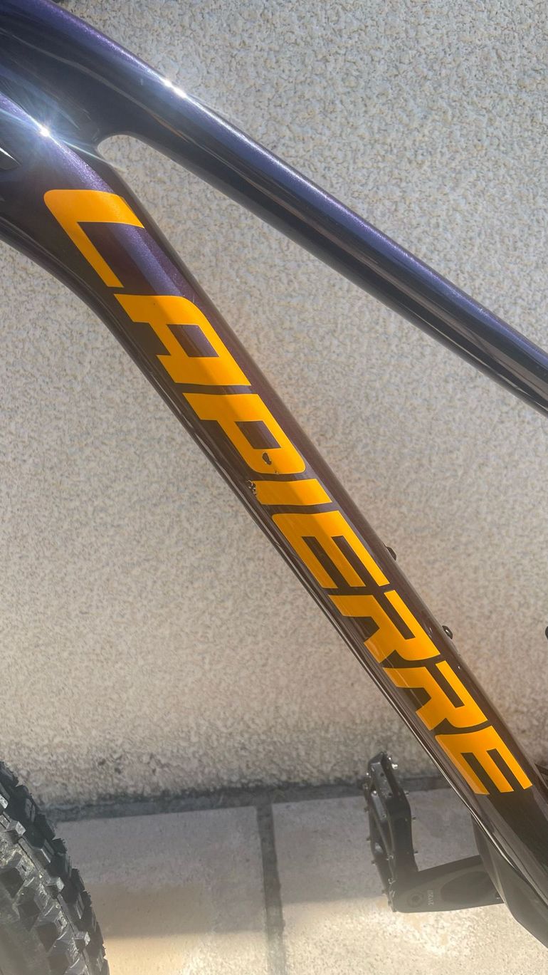 Brugt Lapierre Spicy CF 6.9 2023 2023 Mountainbike — billede 11 af 12