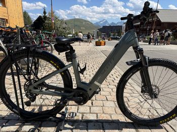 Käytetty SCOTT SUB SPORT 30 WAVE 2026 2026 Urban & Touring