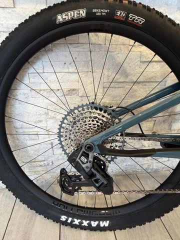 Cannondale Scalpel 2 2025 2025 Mountainbike de segunda mano, Gris claro — imagen 5 de 6