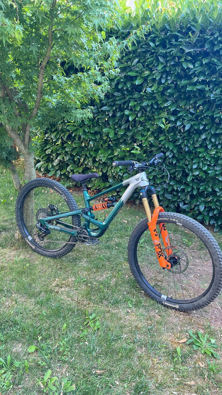 Brugt YT Industries Capra 29 CORE 4 CF 2025 2025 Mountainbike — billede 10 af 10