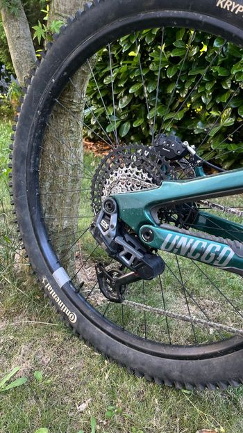 Brugt YT Industries Capra 29 CORE 4 CF 2025 2025 Mountainbike — billede 6 af 10