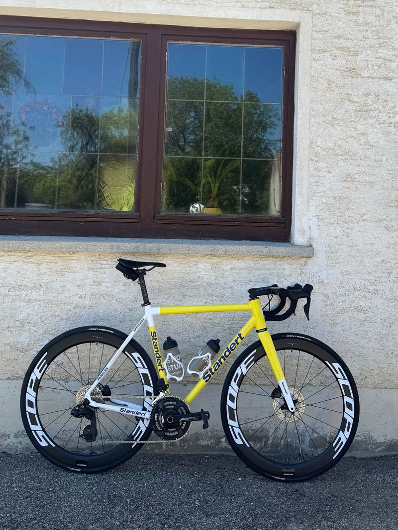 Used Standert Kreissäge DISC Leadout Lemon Shimano 105 R7150 12speed Di2 2023 2023 Road & Gravel
