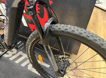 Leecougan Edge 2024 Mountainbike usato, Grigio chiaro — immagine 8 di 8