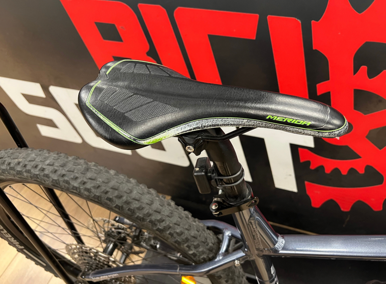 Leecougan Edge 2024 Mountainbike usato, Grigio chiaro — immagine 4 di 8