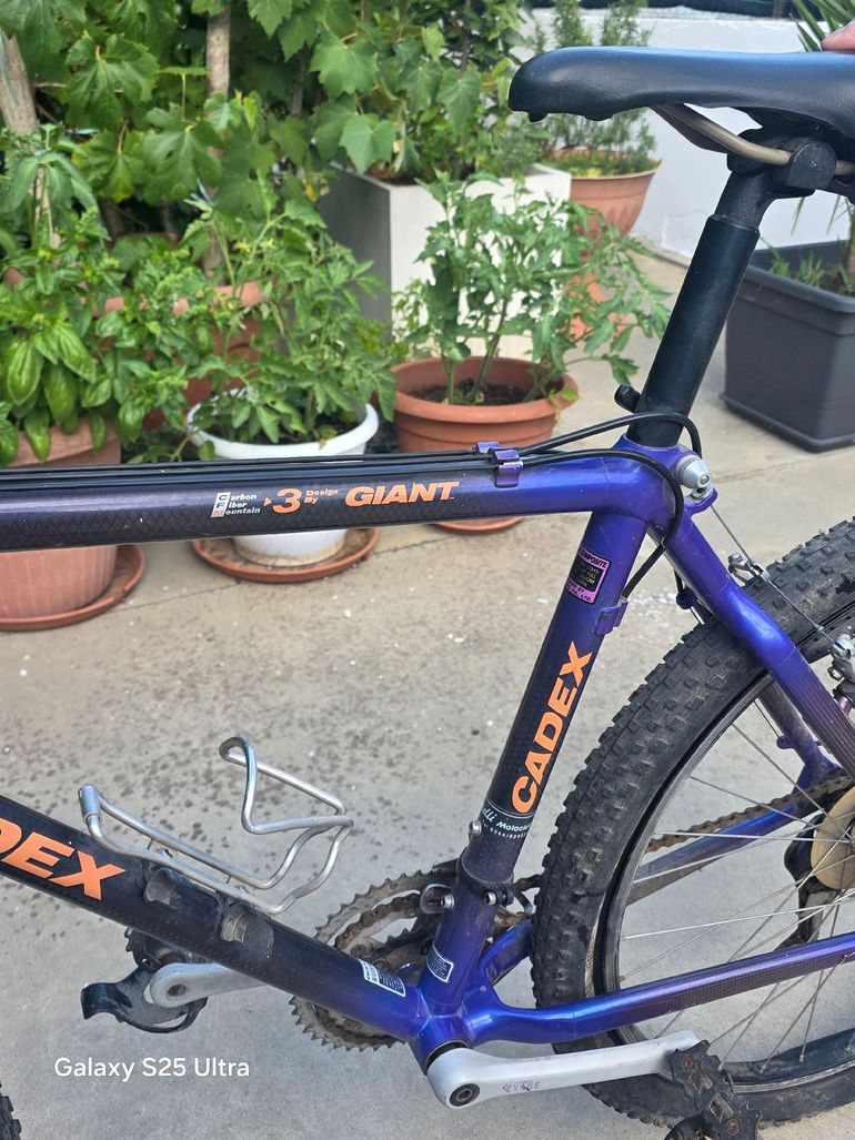 Używany Giant Cadex Shimano Deore XT 1995 Mountainbike — zdjęcie 2 z 11