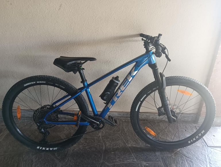 Używany Trek X-Caliber 8 2020 2020 Mountainbike — zdjęcie 4 z 6