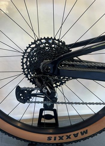 Brugt Scott Spark RC Comp 2024 2024 Mountainbike — billede 2 af 8