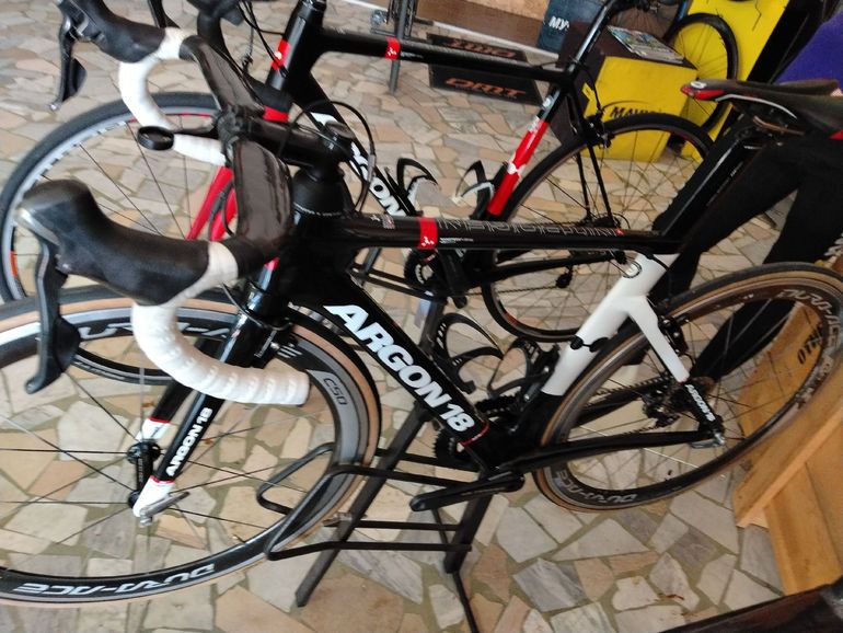 Used Argon 18 Nitrogen Shimano Ultegra 2020 Road & Gravel, White — image 2 of 4