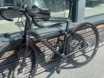 Giant Defy, Advanced Pro 2 2021 2021 Road & Gravel d'occasion — image 2 sur 14