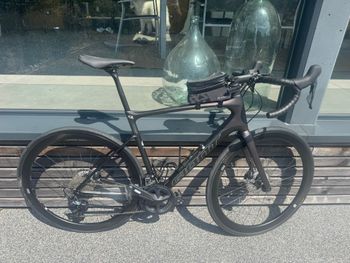 Použité Giant Defy, Advanced Pro 2 2021 2021 Road & Gravel