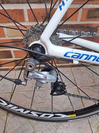 Used Cannondale CAAD 9 2010 Road & Gravel, White — image 5 of 6