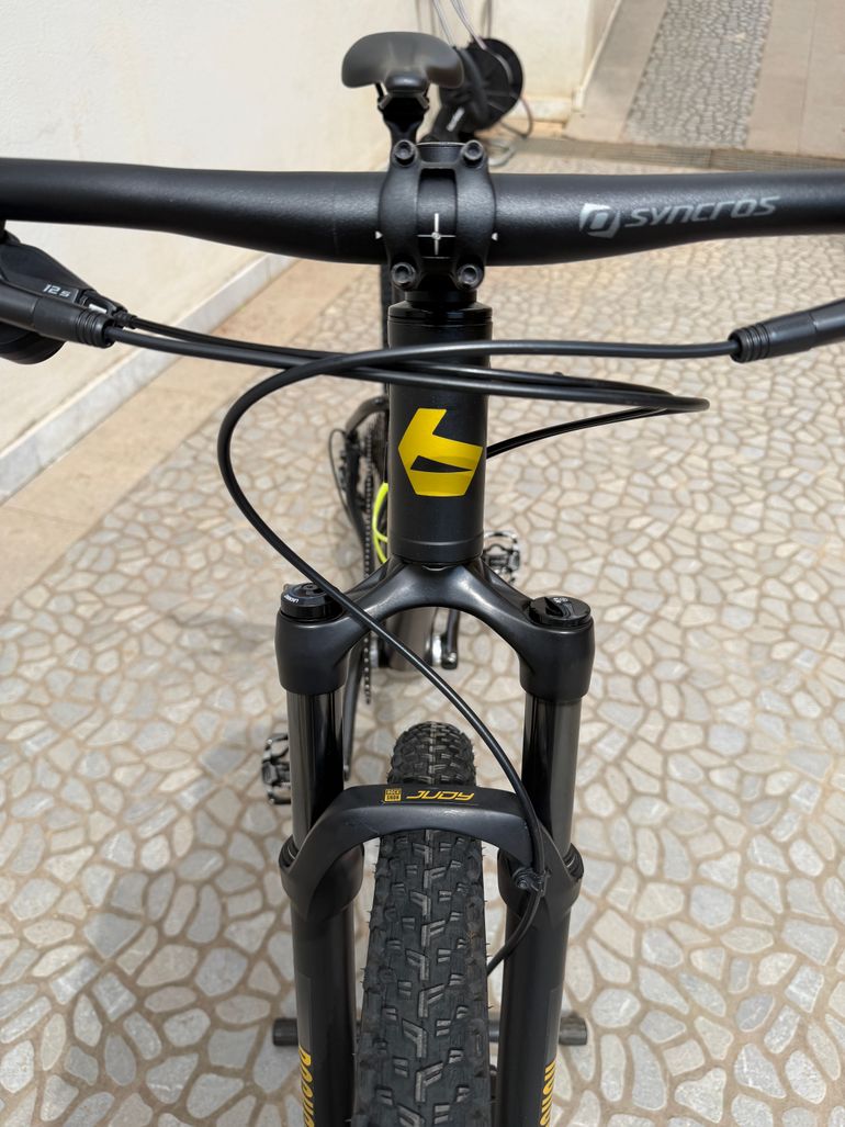 Used Bergamont Revox 7 2021 2021 Mountainbike, Black, 29 — image 4 of 11