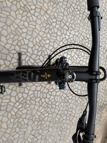 Used Bergamont Revox 7 2021 2021 Mountainbike, Black, 29 — image 5 of 11